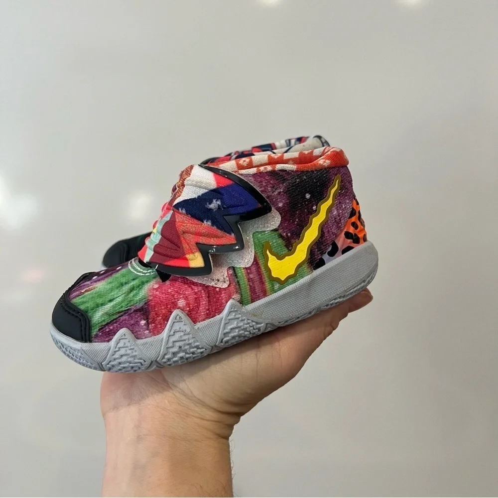 Nike Kybrid S2 Nike Sneakers in Pineapple